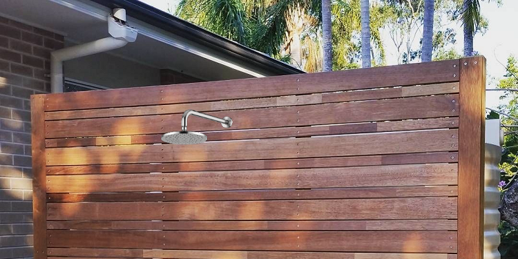 DEAL OF THE WEEK / Alpha Outdoor Marine Grade Wall-Mounted Shower 316L Stainless Steel 