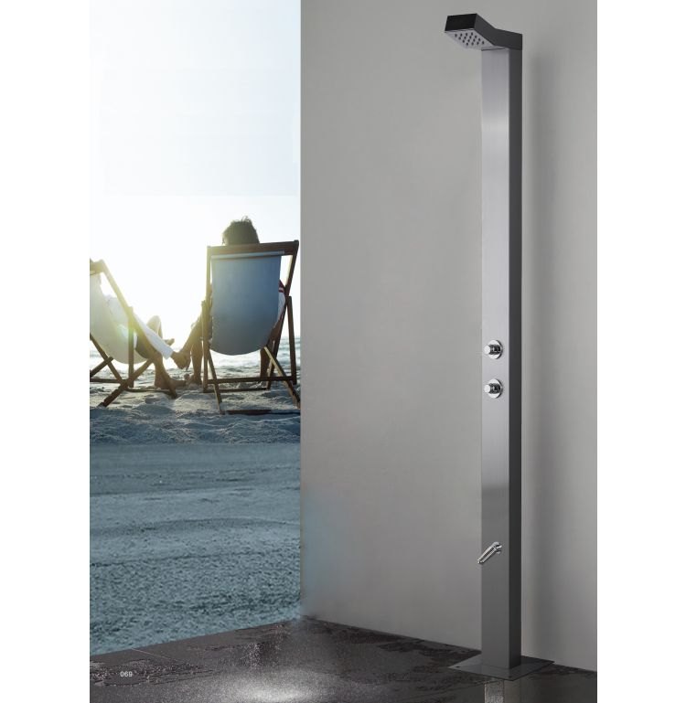  Bondi Push Button 15 Seconds Timed Flow Control. 316L Marine Grade Stainless Steel Outdoor Pool Shower (Cold Water Only)
