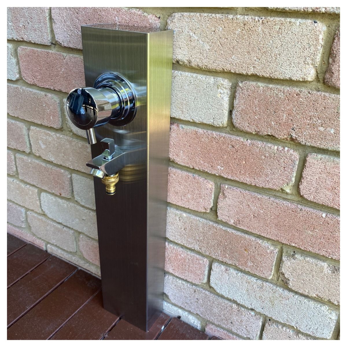  Silver Outdoor Foot Wash Station 316L Stainless Steel Marine Grade. Hot & Cold Mixer, Garden Hose Connection